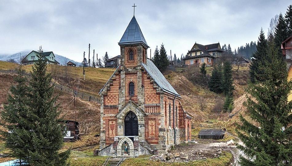 Котедж Віадук Ворохта Экстерьер фото